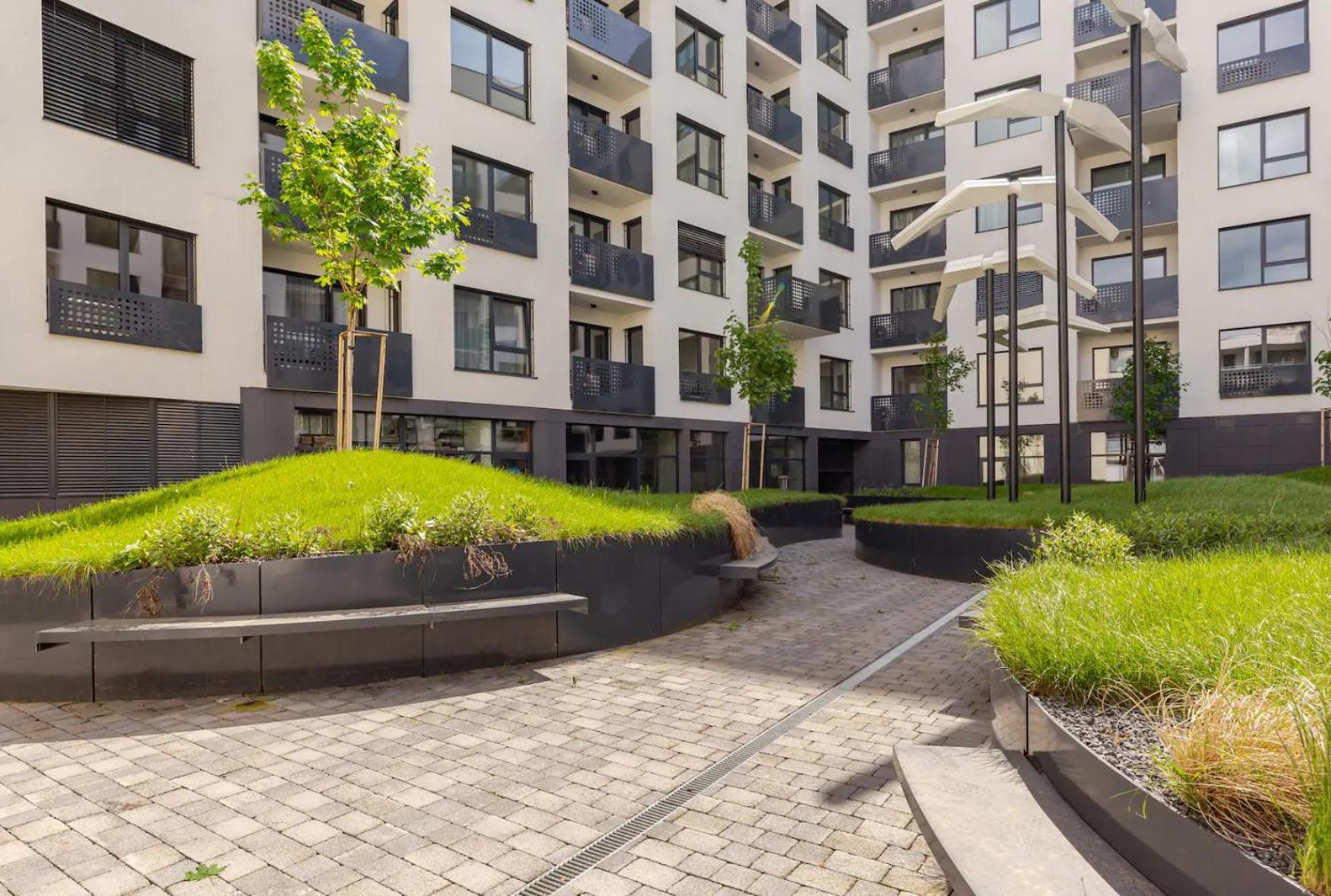 Magnolie Suite Presidential Garden Free Parking 브라티슬라바 외부 사진